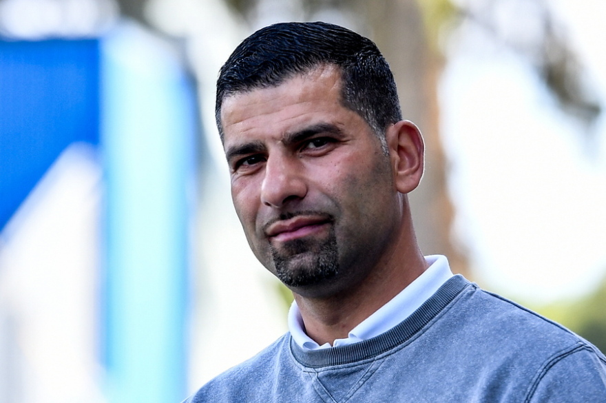 Δημήτρης Γραμμόζης: «Ένας Έλληνας στην ηλεκτρική καρέκλα της Μπουντεσλίγκα»