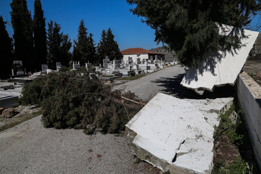 Σεισμός στην Ελασσόνα: Ελέγχονται τα κτήρια στη Λάρισα - Ουρές στη ΔΕΥΑΛ για εμφιαλωμένο νερό 