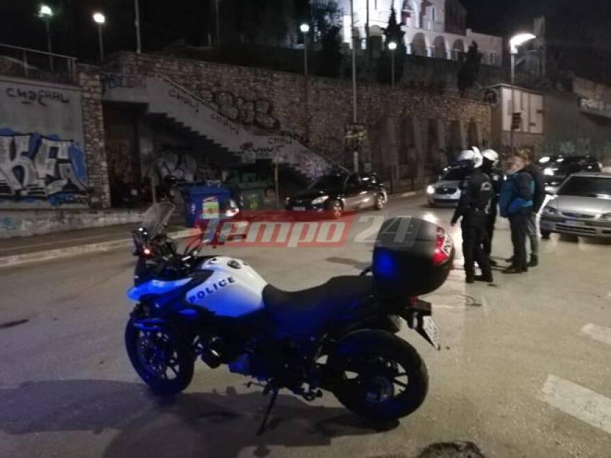 Πάτρα: Επίθεση με μολότοφ σε δύο μηχανές της Τροχαίας 