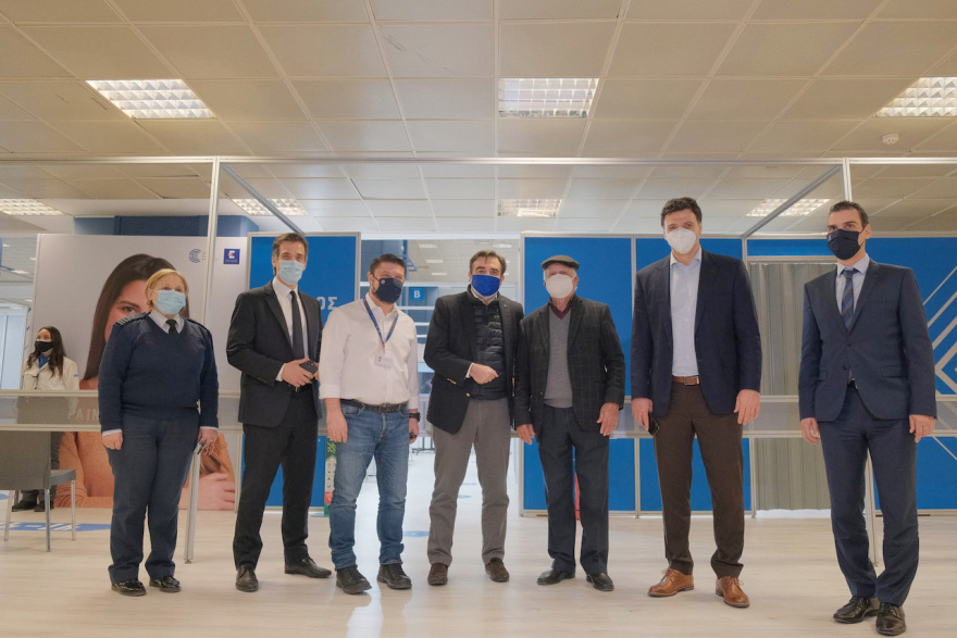 Σχοινάς: Πρωταθλήτρια Ευρώπης η Ελλάδα στους εμβολιασμούς