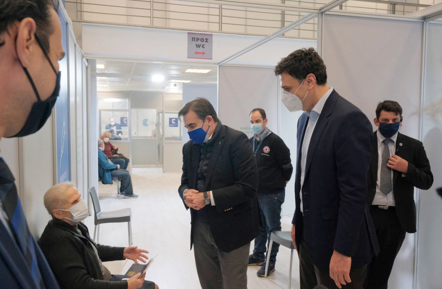 Σχοινάς: Πρωταθλήτρια Ευρώπης η Ελλάδα στους εμβολιασμούς