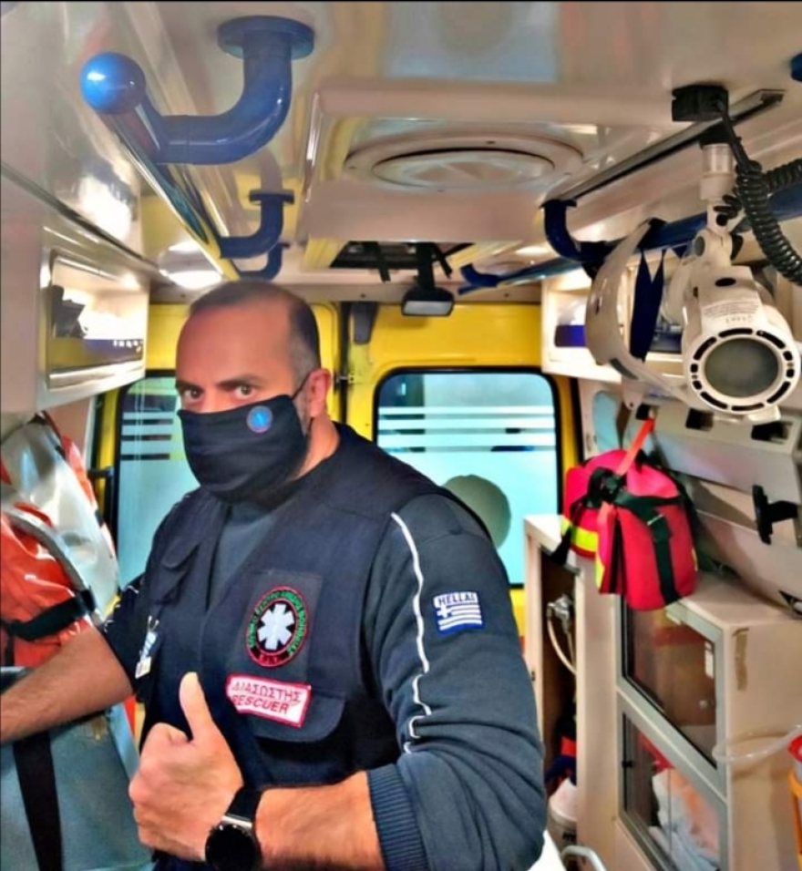 Δραματική μαρτυρία διασώστη του ΕΚΑΒ: «Η χθεσινή νύχτα ήταν ότι χειρότερο έχω αντικρίσει»