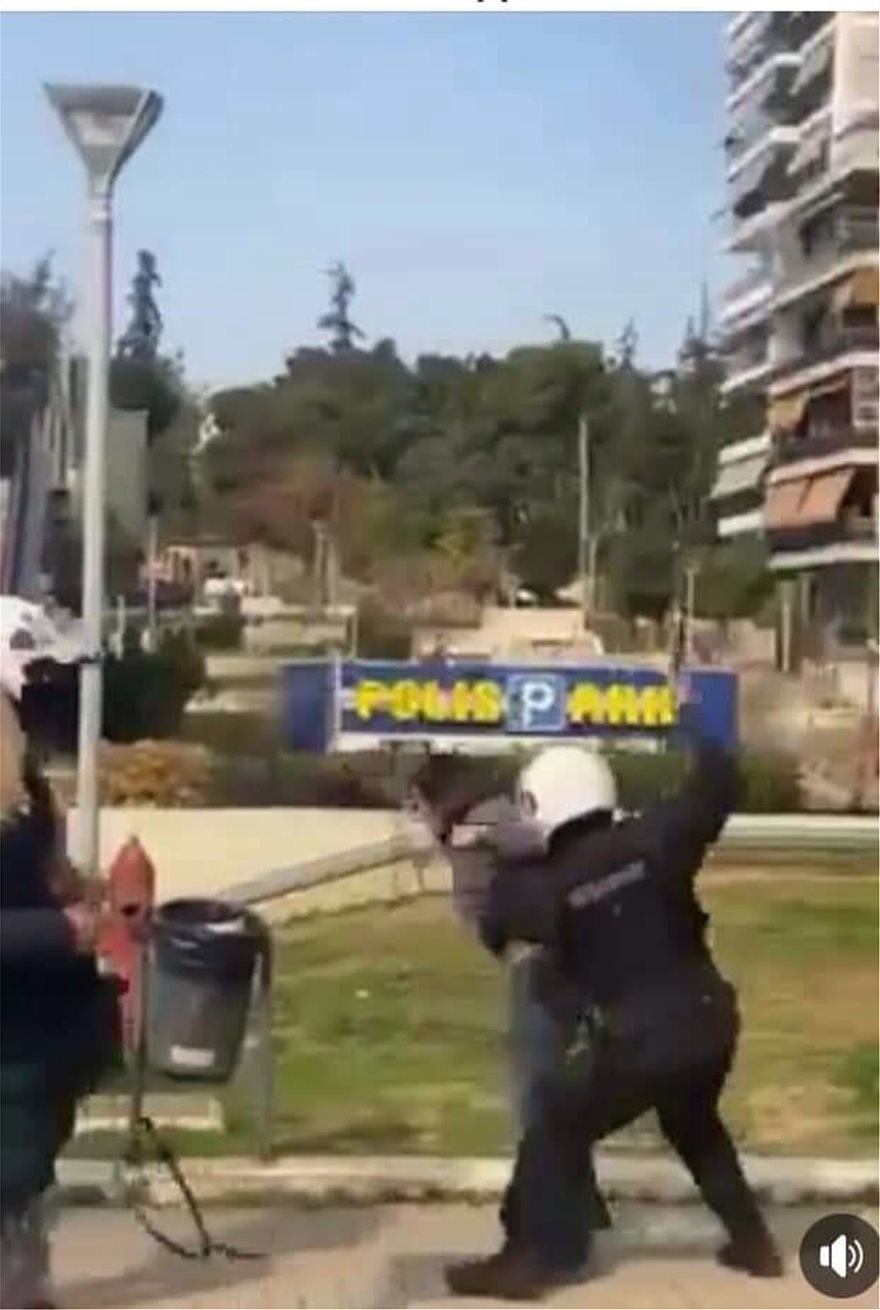 Βίντεο: Απαράδεκτες εικόνες που δυσφημούν την αστυνομία - Έρευνα διέταξε το υπουργείο Προστασίας του Πολίτη