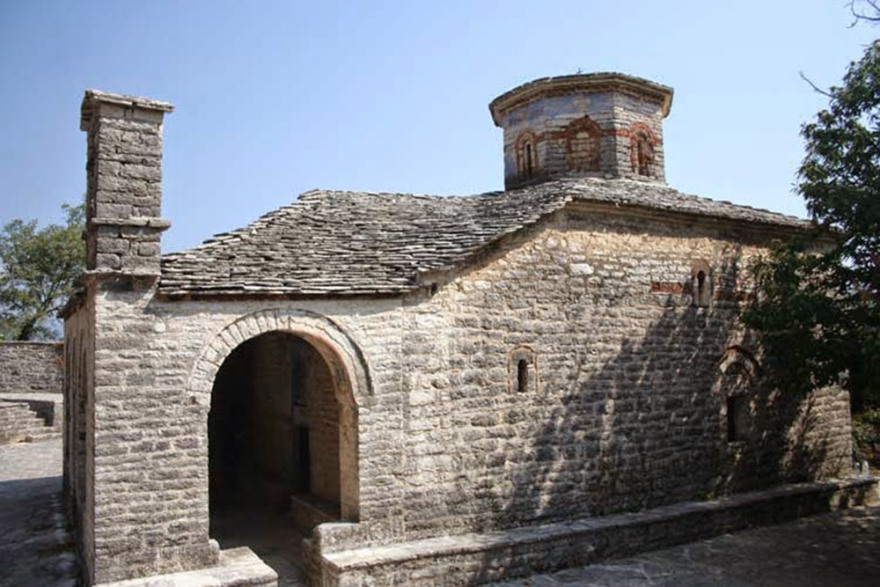 Ρεπορτάζ του BBC στα ακριτικά χωριά του νομού Ιωαννίνων: «Ορθάνοιχτος ο δρόμος του χασίς μέσω Αλβανίας»