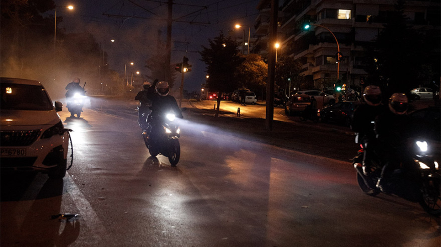 Βίντεο: Απαράδεκτες εικόνες που δυσφημούν την αστυνομία - Έρευνα διέταξε το υπουργείο Προστασίας του Πολίτη