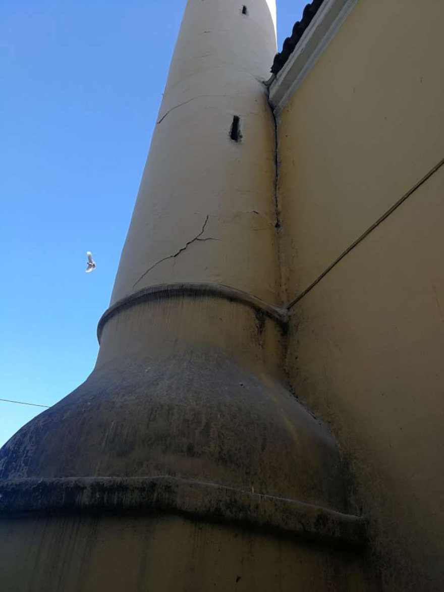 Ο σεισμός «πλήγωσε» τους ναούς της Λάρισας - Δείτε φωτογραφίες