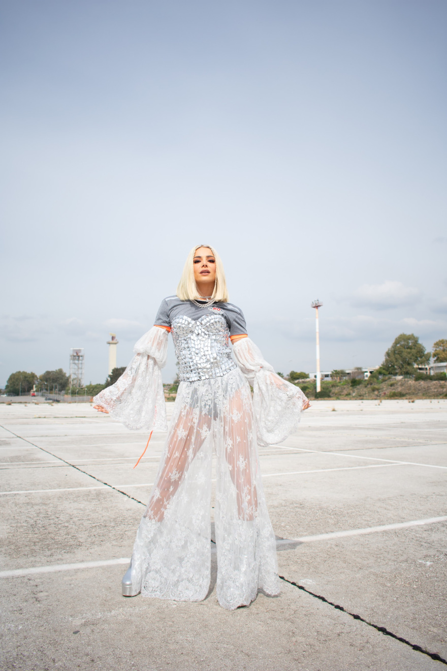 Josephine - «Παλιόπαιδο»: Φωτογραφίες από τα γυρίσματα του music video