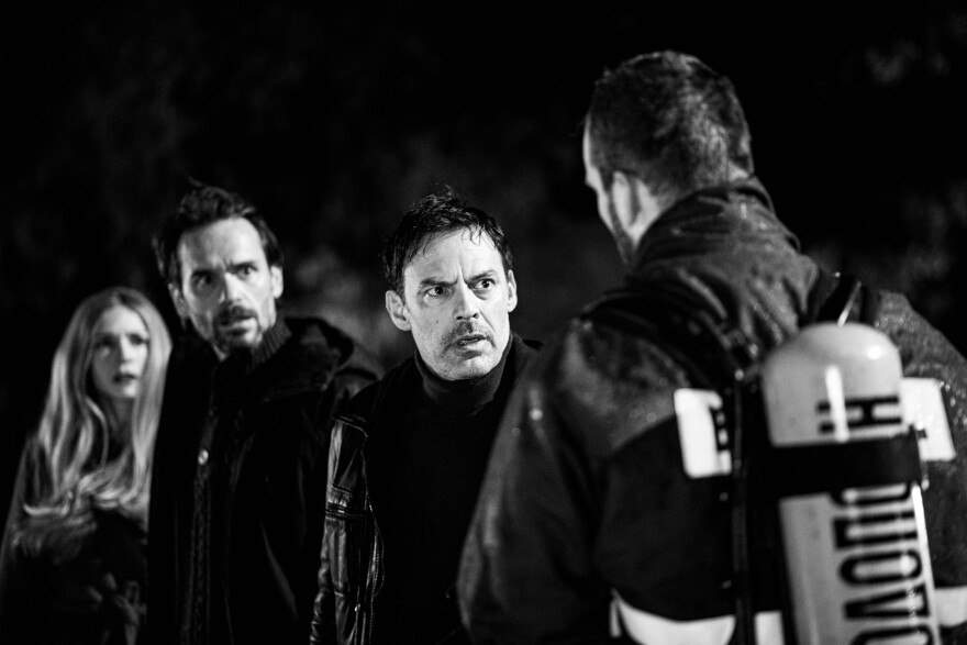 Έξαψη: Η έκρηξη, η πυρκαγιά και ένα απανθρακωμένο πτώμα