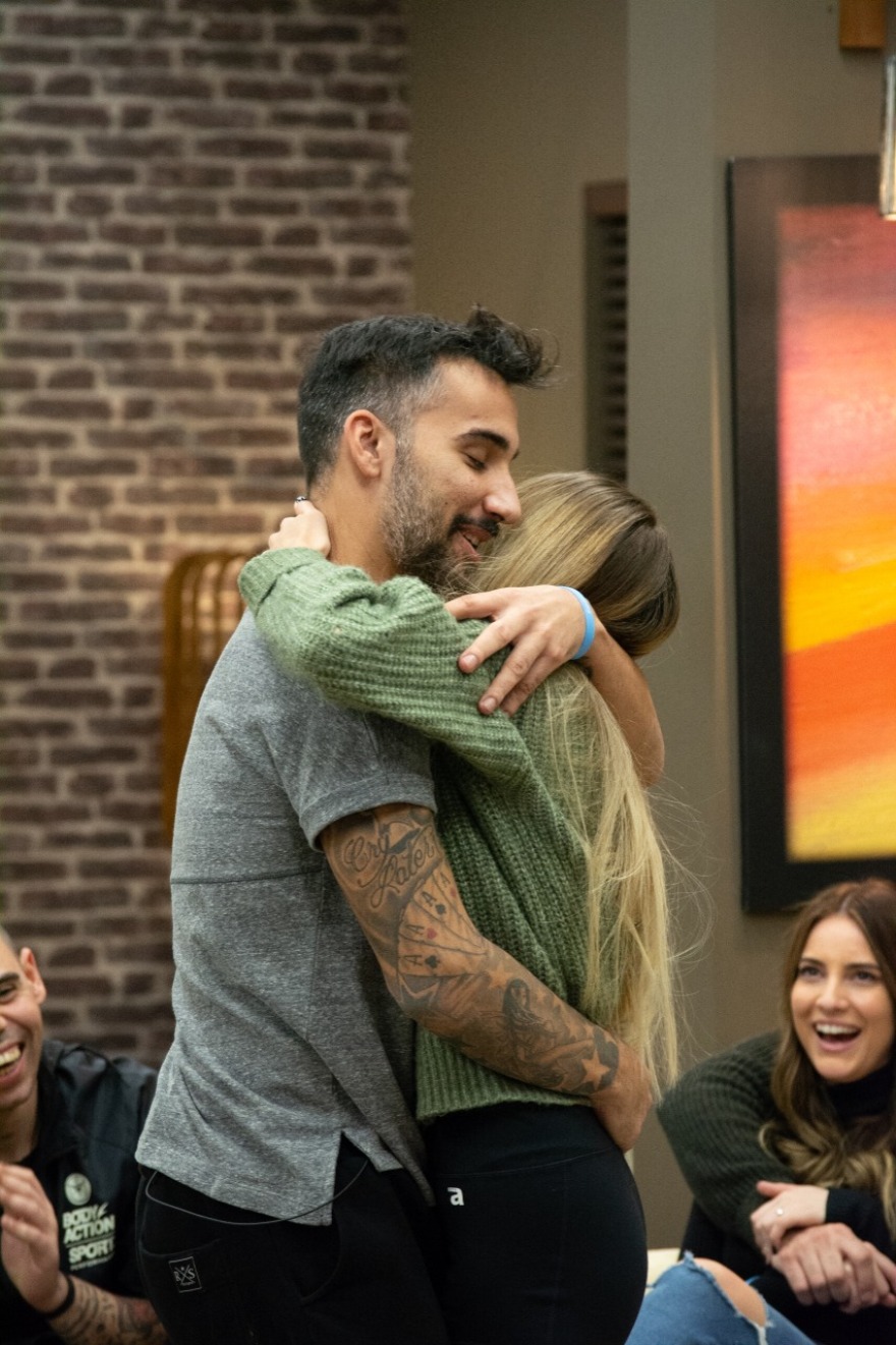 Battle of the Couples Sneak Preview: Κυριάκος και Μαριάννα προκαλούν εντάσεις και σχόλια