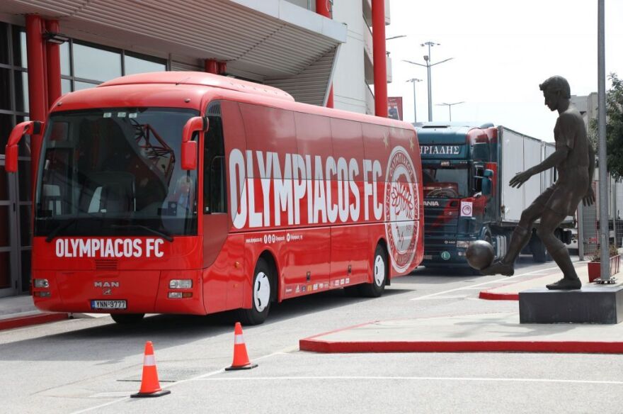 Σεισμός στην Ελασσόνα: Στο πλευρό των σεισμοπαθών ο Ολυμπιακός και ο Βαγγέλης Μαρινάκης