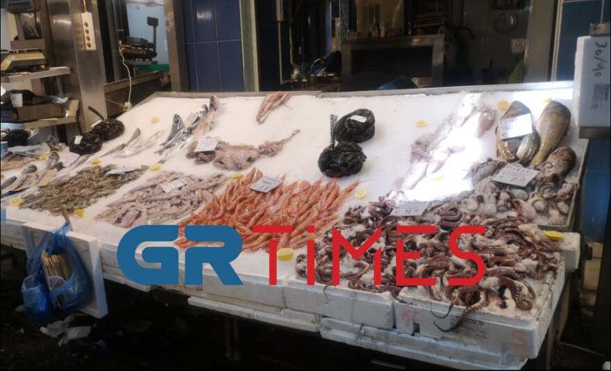 Θεσσαλονίκη: Περιορισμένη η κίνηση στο Καπάνι για το Σαρακοστιανό τραπέζι - Δείτε βίντεο