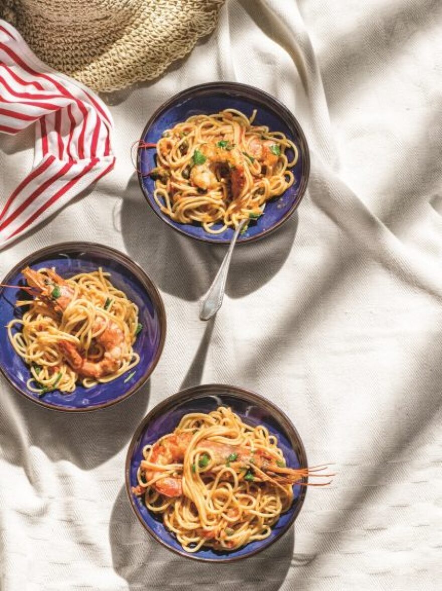 Σήμερα μαγειρεύουμε: Γαριδομακαρονάδα