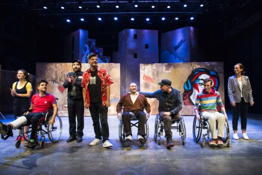 Στάθης Λιβαθινός: Σοκαριστικές καταγγελίες εναντίον του από ανάπηρους καλλιτέχνες