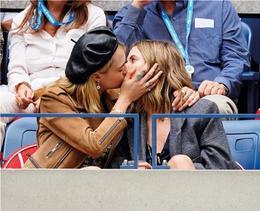 Κάρα Ντελεβίν: Η δύσκολη μάχη με την κατάθλιψη πριν αποδεχτεί τη σεξουαλικότητά της