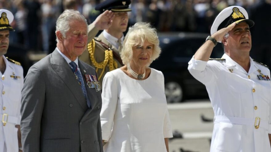 God save the King: Οι προκλήσεις που έχει μπροστά του ο Κάρολος