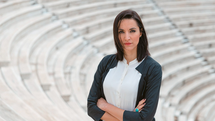 Let’s get... phygital: Η οθόνη μας σκηνή και το σαλόνι μας πλατεία