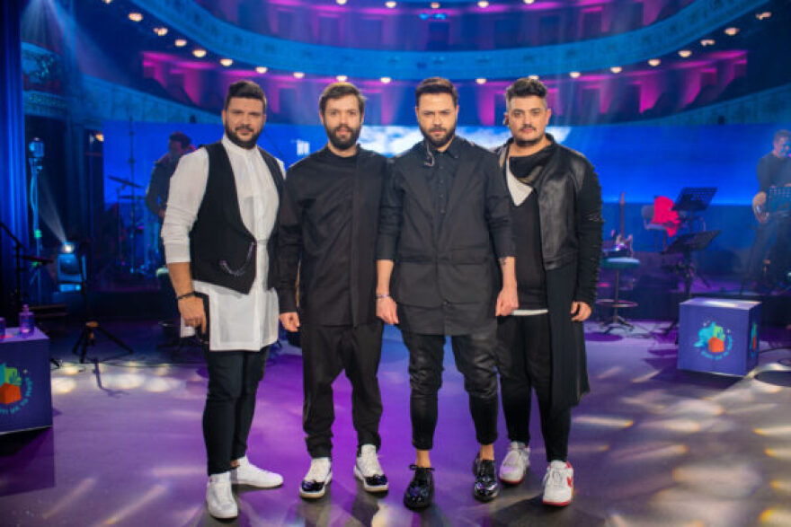 «Σπίτι με το MEGA» με την Καίτη Γαρμπή και τον Διονύση Σχοινά