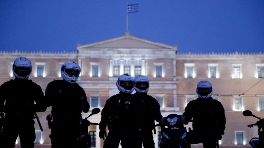 Η Ελλάδα γιορτάζει τα 200 χρόνια από την Επανάσταση - Στην Αθήνα ο πρίγκιπας Κάρολος 