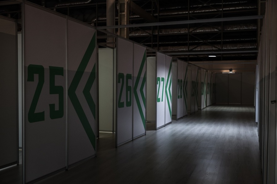 Χαρδαλιάς - Θεμιστοκλέους στα δύο νέα mega εμβολιαστικά κέντρα: «Βήμα - βήμα θα επιστρέψουμε στην κανονικότητα»