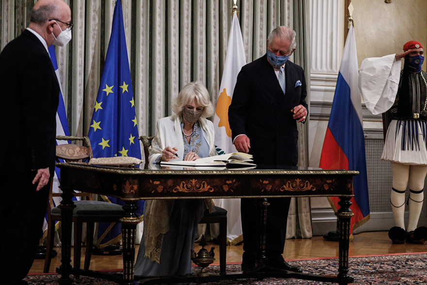 Προεδρικό Μέγαρο - Συγκίνησε ο Κάρολος όταν είπε στα ελληνικά: «Χαίρε ω χαίρε ελευθεριά»