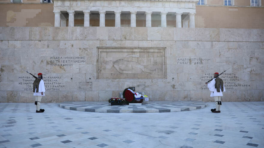 Εντυπωσίασε η μεγαλοπρεπής παρέλαση για τα 200 χρόνια από το 1821