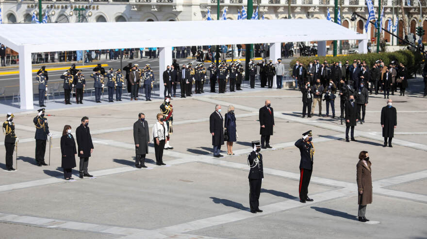 Εντυπωσίασε η μεγαλοπρεπής παρέλαση για τα 200 χρόνια από το 1821