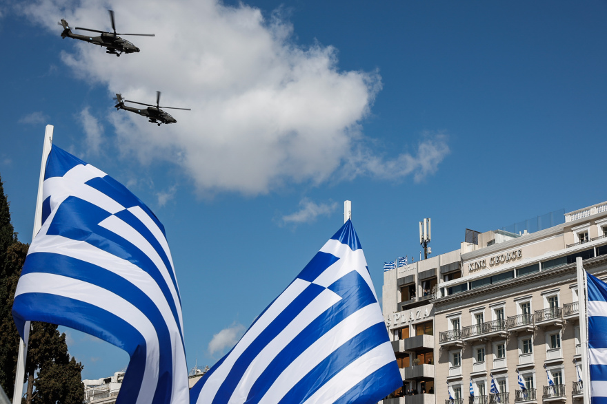 Η παρέλαση για τα 200 χρόνια από την Ελληνική Επανάσταση σε 30 φωτογραφίες 