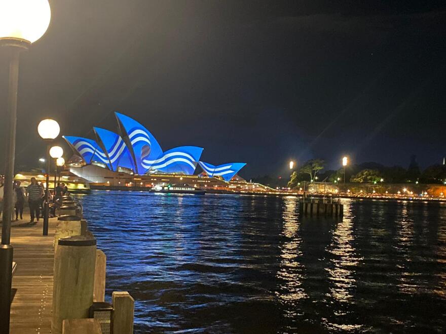 Ελλάδα 1821-2021: Ο πλανήτης στα «γαλανόλευκα» για τα 200 χρόνια από την Ελληνική Επανάσταση