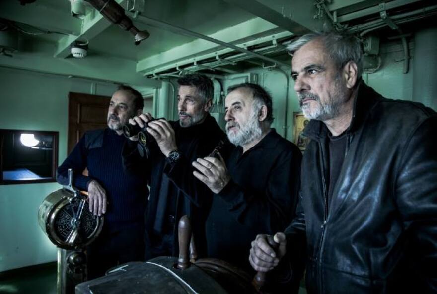 Μιχάλης Αδάμ: Ο οραματιστής Mr. Badminton που έφερε το Μπρόντγουεϊ στην Αθήνα 