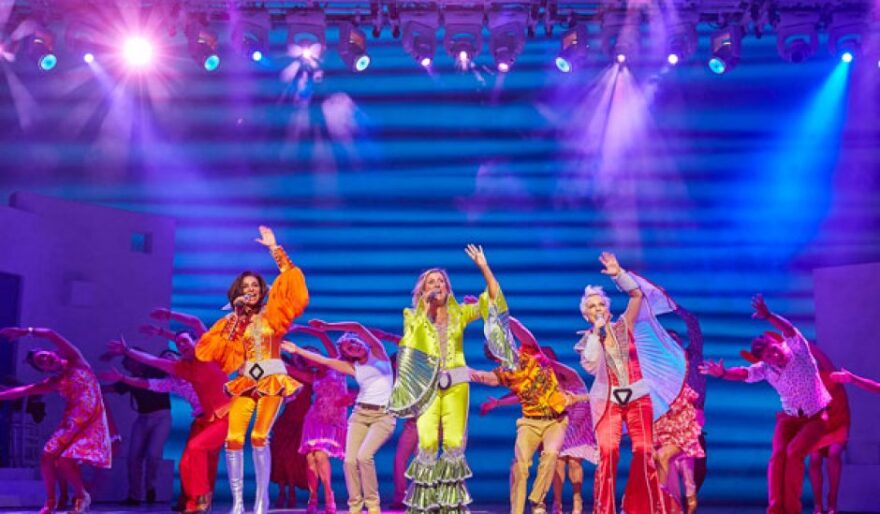 Μιχάλης Αδάμ: Ο οραματιστής Mr. Badminton που έφερε το Μπρόντγουεϊ στην Αθήνα 