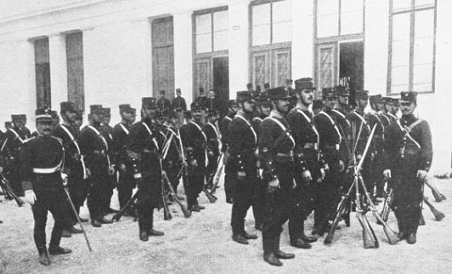 Το γκραδάκι: Η περήφανη ιστορία του μικρού Ανδρέα από την Κρήτη που πολέμησε για την ανεξαρτησία του νησιού