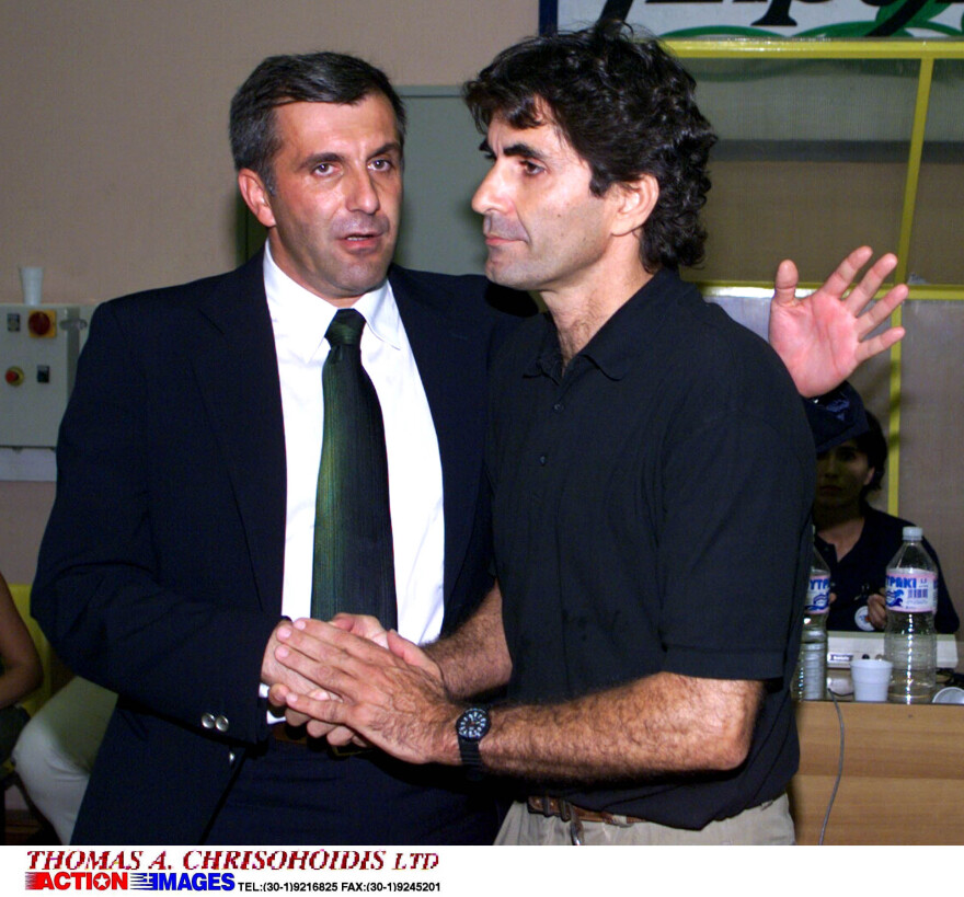 Νοσηλεύεται με εγκεφαλικό ο Τάκης Κορωναίος