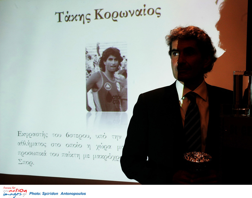 Νοσηλεύεται με εγκεφαλικό ο Τάκης Κορωναίος