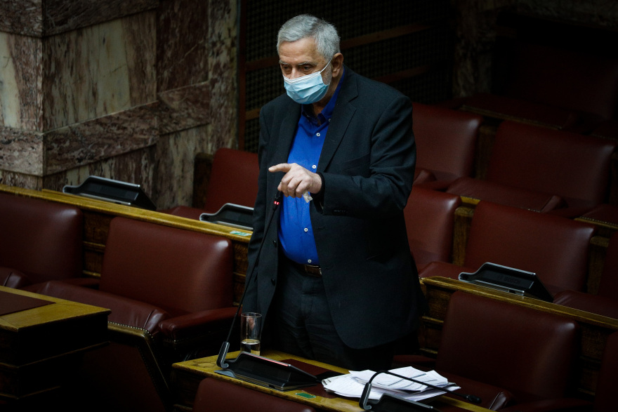 Οι παλιές βαρονίες του ΣΥΡΙΖΑ και το μετέωρο βήμα του Τσίπρα