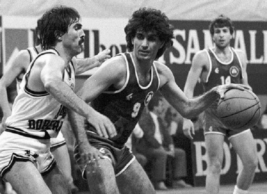 Νοσηλεύεται με εγκεφαλικό ο Τάκης Κορωναίος