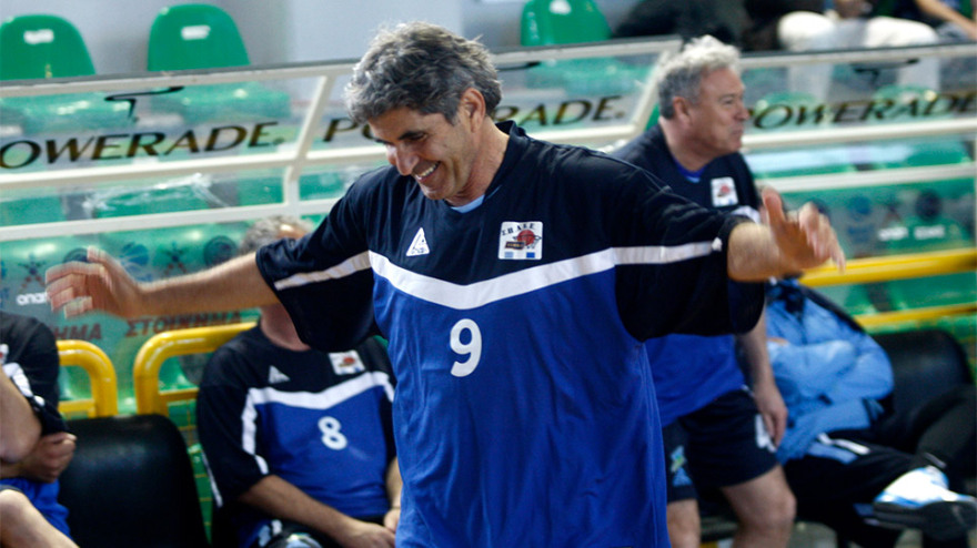 Νοσηλεύεται με εγκεφαλικό ο Τάκης Κορωναίος