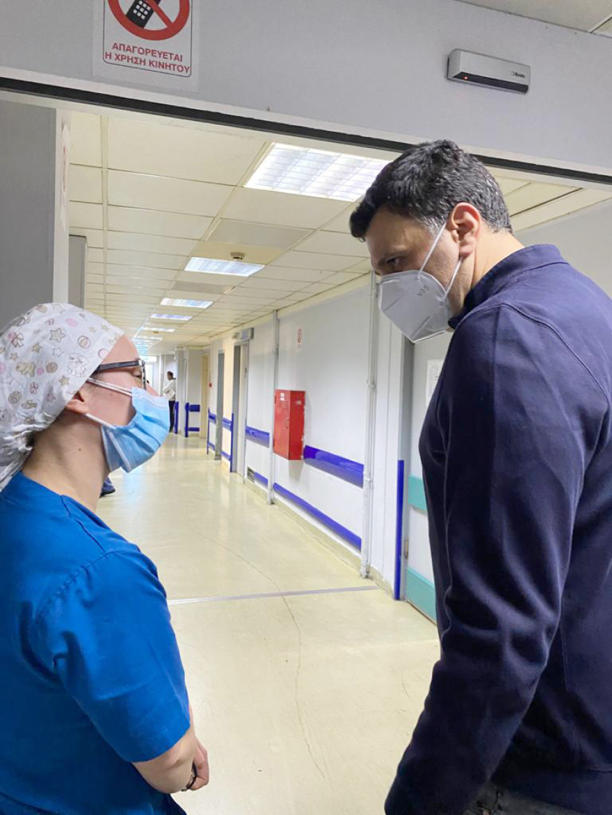 Επίσκεψη Κικίλια στο «Τζάνειο»: Το ΕΣΥ ανταποκρίνεται και με το παραπάνω με τη στήριξη όλων