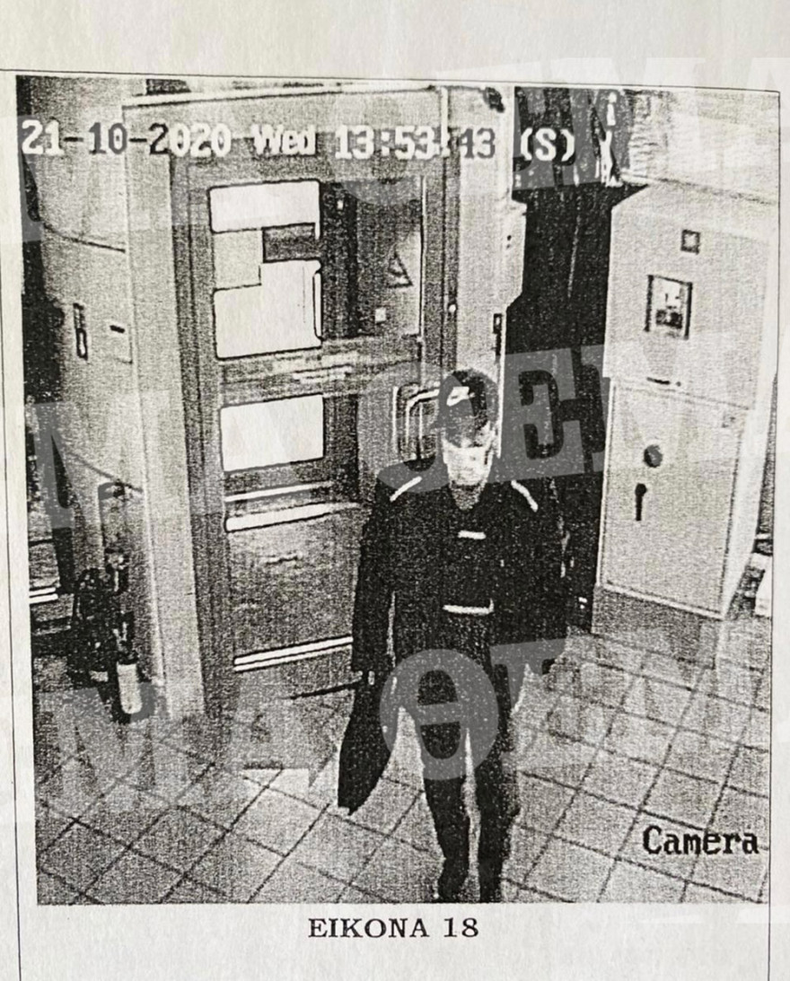 «Ριφιφί» στο Ψυχικό: Οι φωτογραφίες με τον Βασίλη Γκουρούση εν δράσει