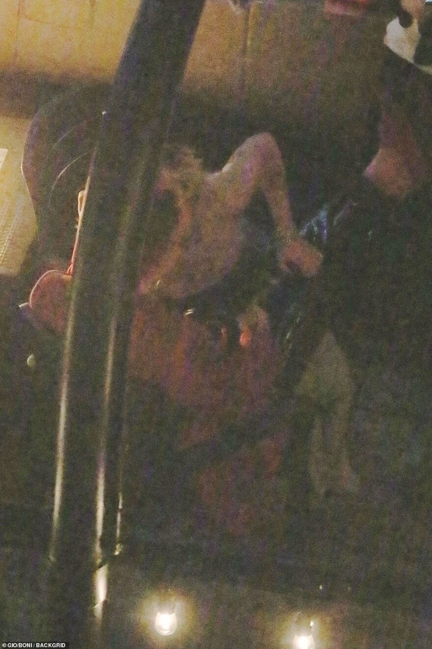 Μάιλι Σάιρους: Ποιος είναι ο νέος έρωτας που μπήκε στη ζωή της; - Δείτε τις φωτογραφίες