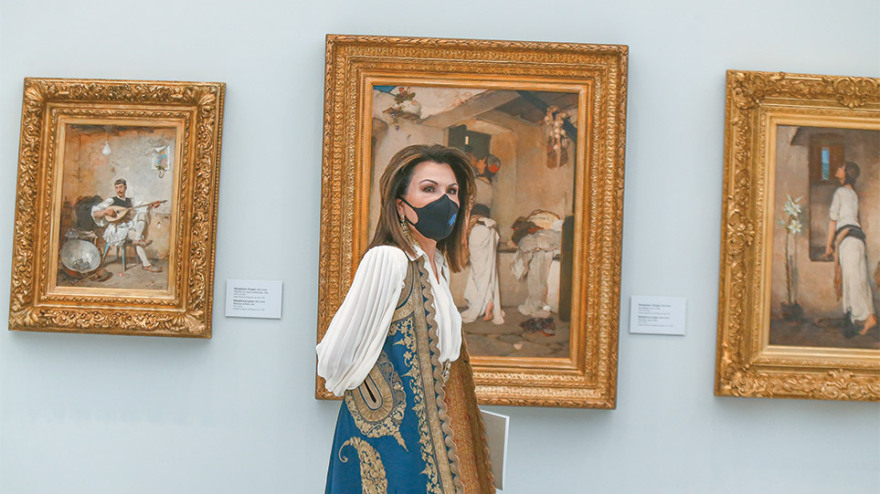 Τα φετίχ της επετείου: Από τον ντουλαμά της Γιάννας στη λευκή κουβέρτα της Καμίλα