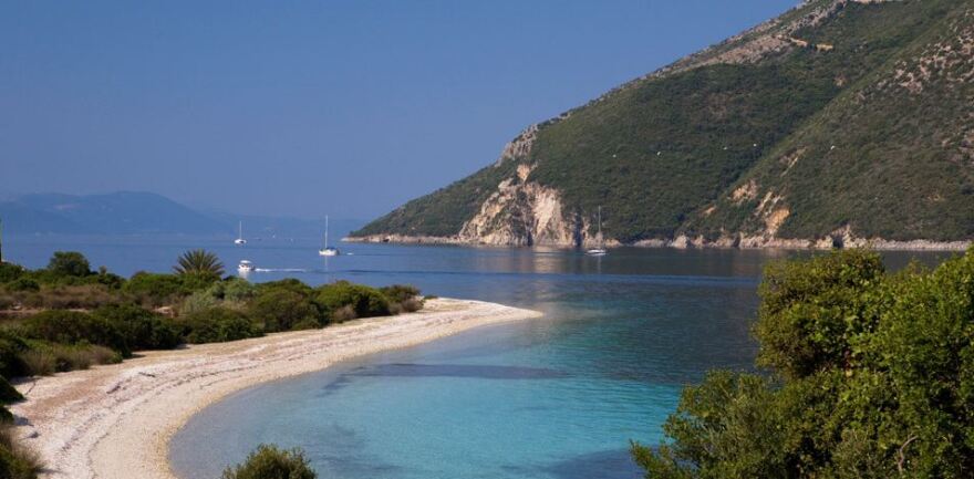 Ελληνικά νησιά: Η Daily Telegraph προτείνει τα 10 ιδανικότερα για επίσκεψη μετά την πανδημία