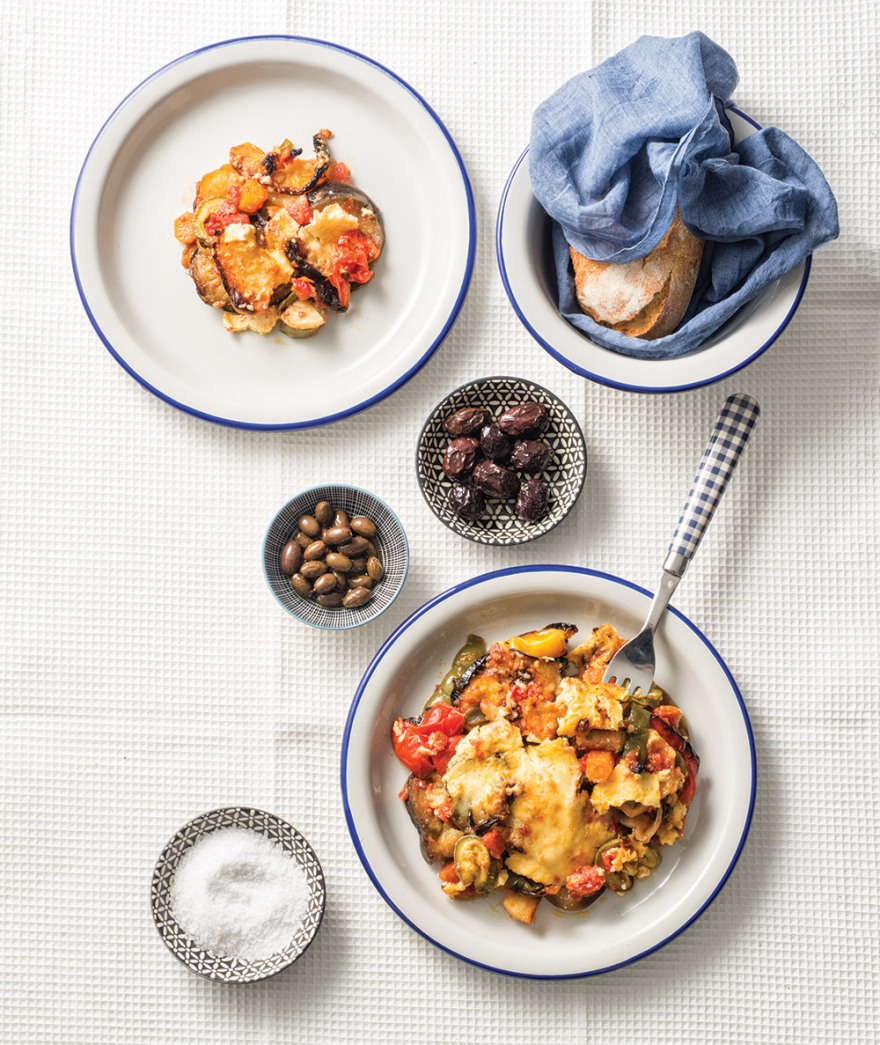 Η συνταγή της ημέρας: Μπριάμ φούρνου με γιαούρτι & κεφαλογραβιέρα