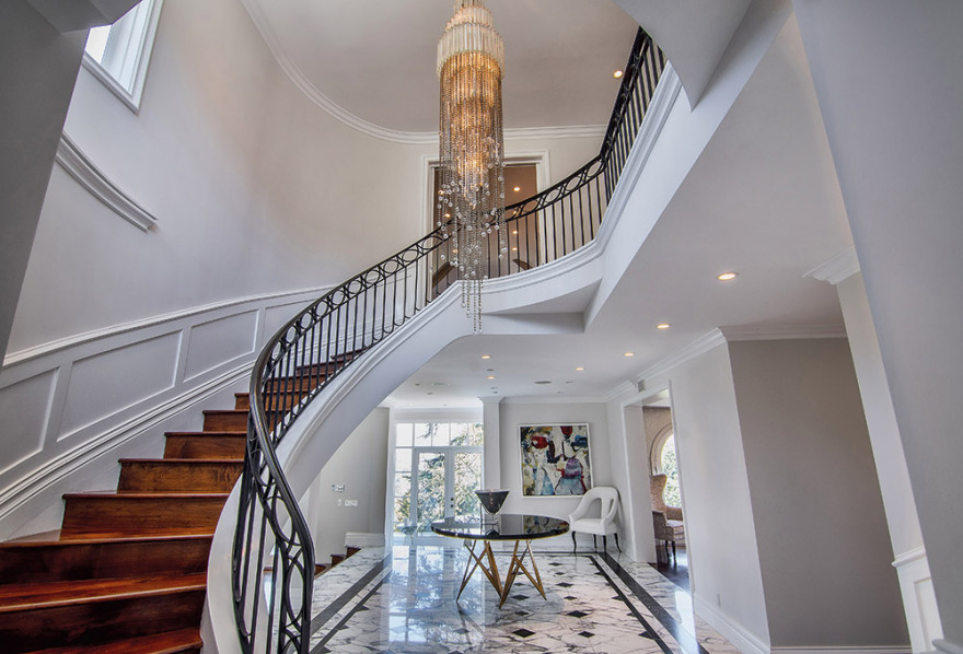  Ένας γαλλικός πύργος στην καρδιά του Los Angeles