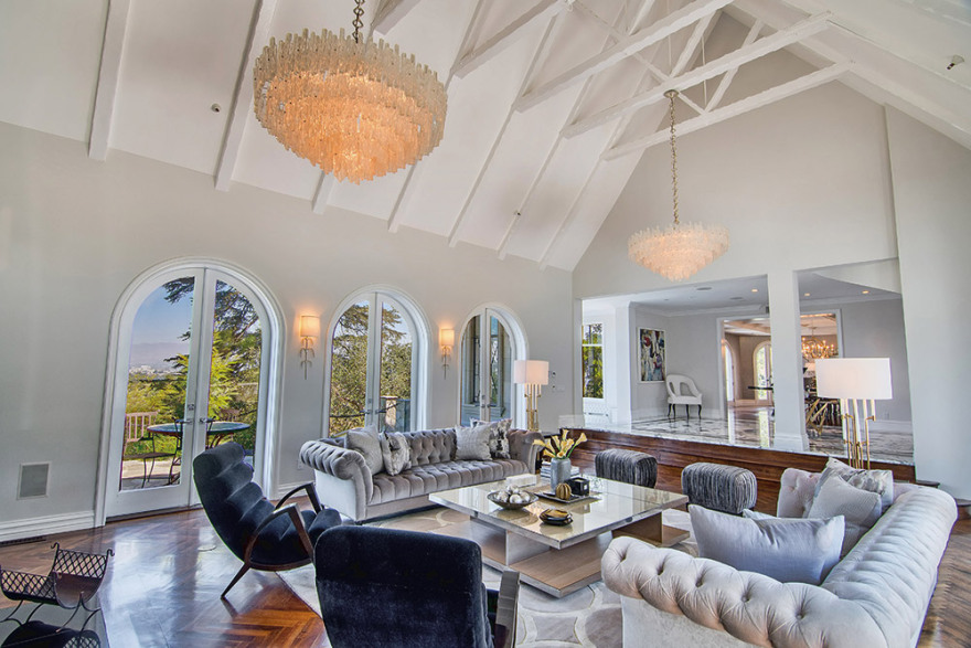  Ένας γαλλικός πύργος στην καρδιά του Los Angeles