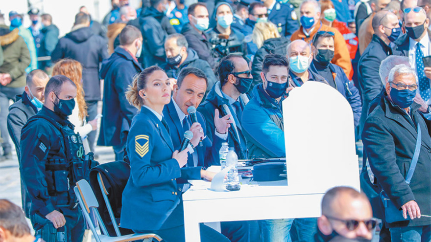 ΕΡΤ: Comeback με Αλιάγα, Καπουτζίδη και «ζακέτα» 