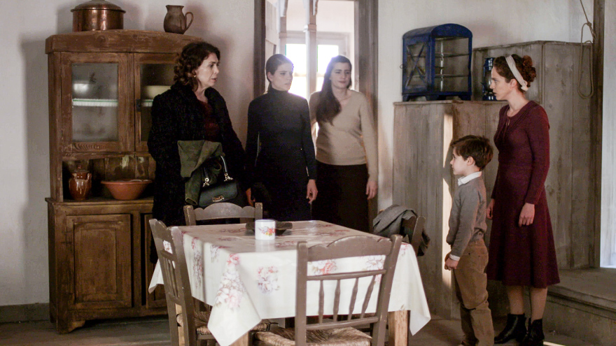 Άγριες Μέλισσες: Καταιγιστικές οι εξελίξεις στα επεισόδια της νέας εβδομάδας  