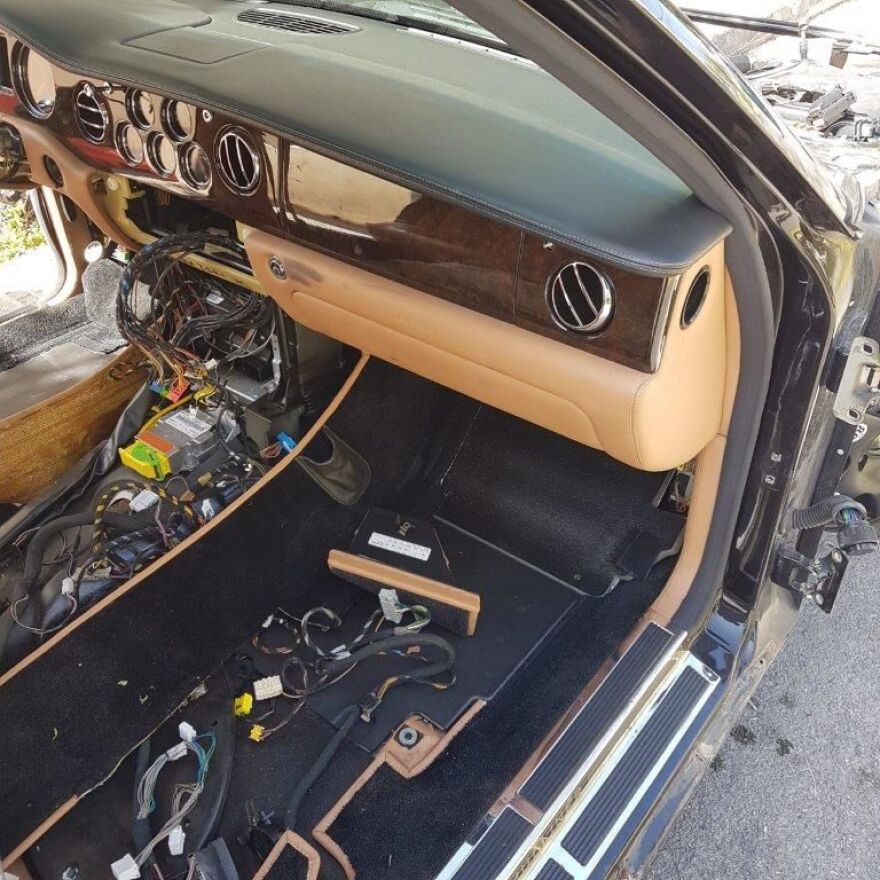 Εξαρθρώθηκε κύκλωμα που διέπραττε απάτες με super cars