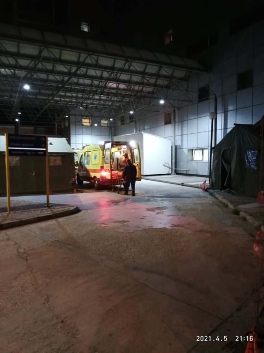 Άγριο φονικό στη Μακρινίτσα: Μπροστά στη μητέρα τους σκότωσε τα δυο αδέλφια!