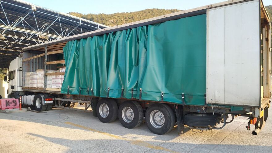 Ηγουμενίτσα: Συνελήφθη 55χρονος που μετέφερε με φορτηγό 280 κιλά κάνναβης 