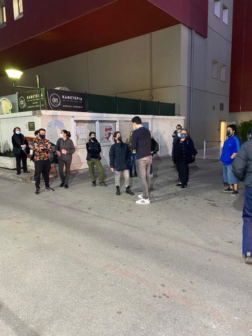 Επίσκεψη Κικίλια στον «Ευαγγελισμό»: Η μάχη θα τελειώσει όταν εμβολιαστούν όλοι